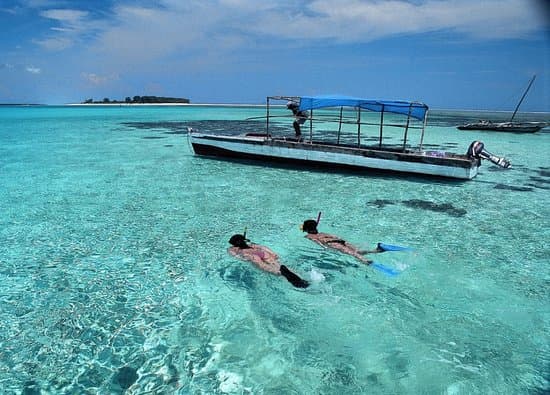 Blue Lagoon Snorkeling 8